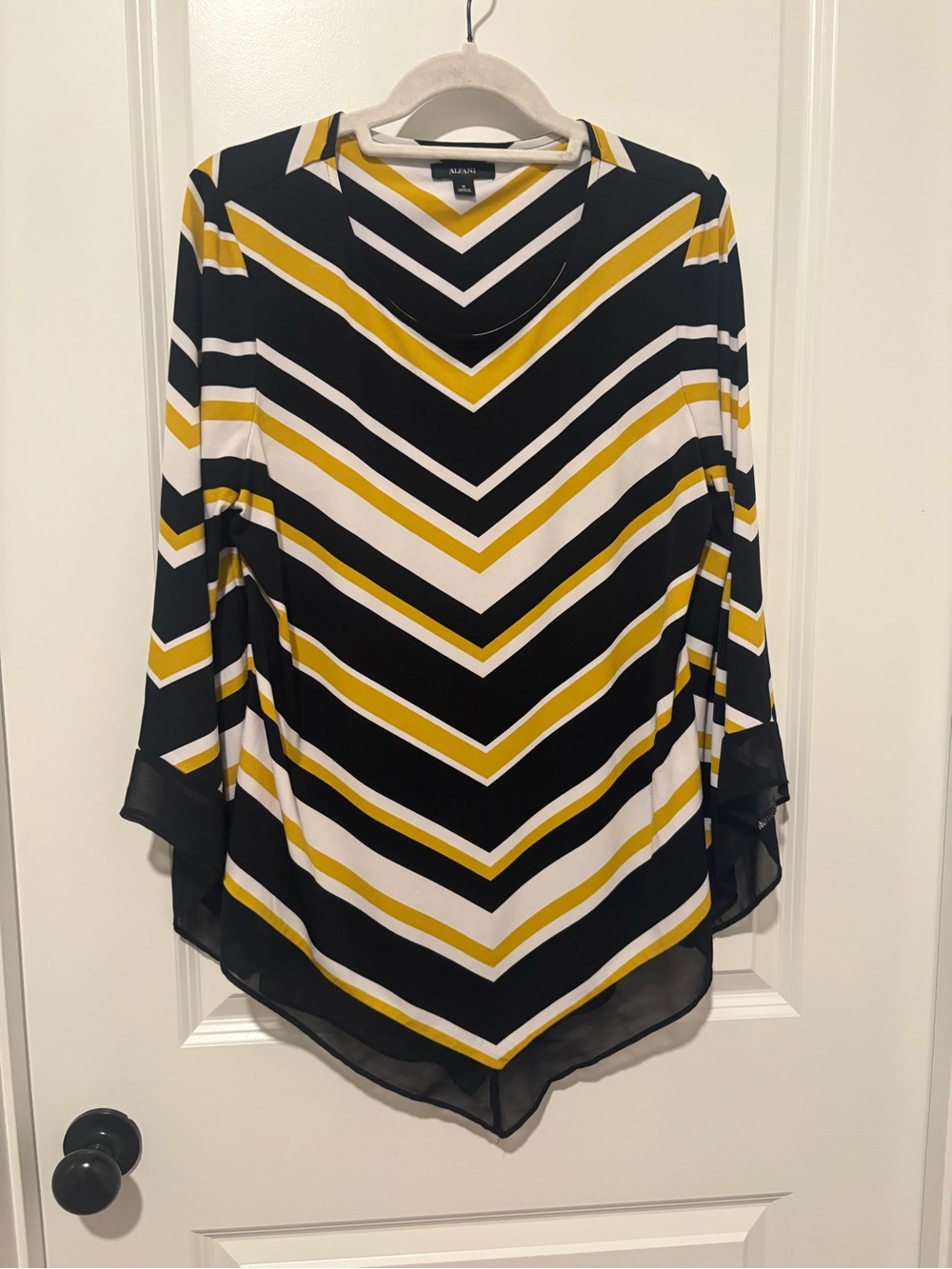 Alfani Black White and Mustard Chevron V-Neck Tunic